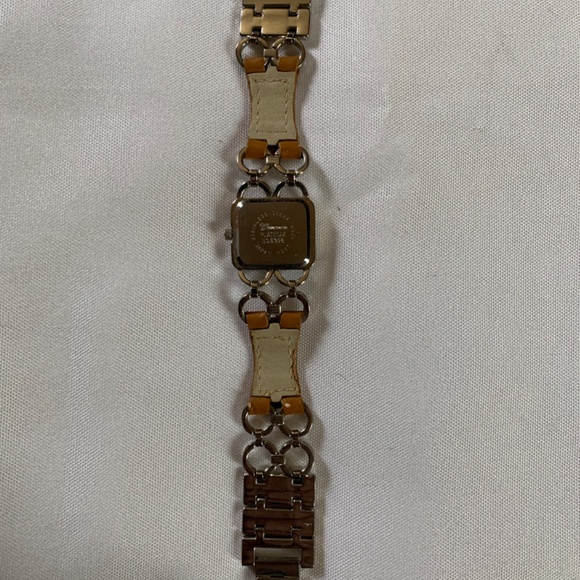 Working Unique and Stunning Geneva Platinum Watch with Brand New Battery! main image 5